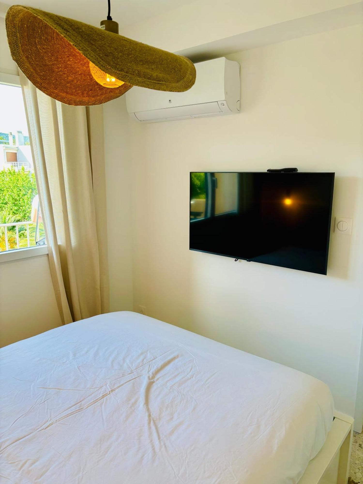 Appartement 5*, Vue Mer Et Acces Plage Cavalaire-sur-Mer Exterior photo
