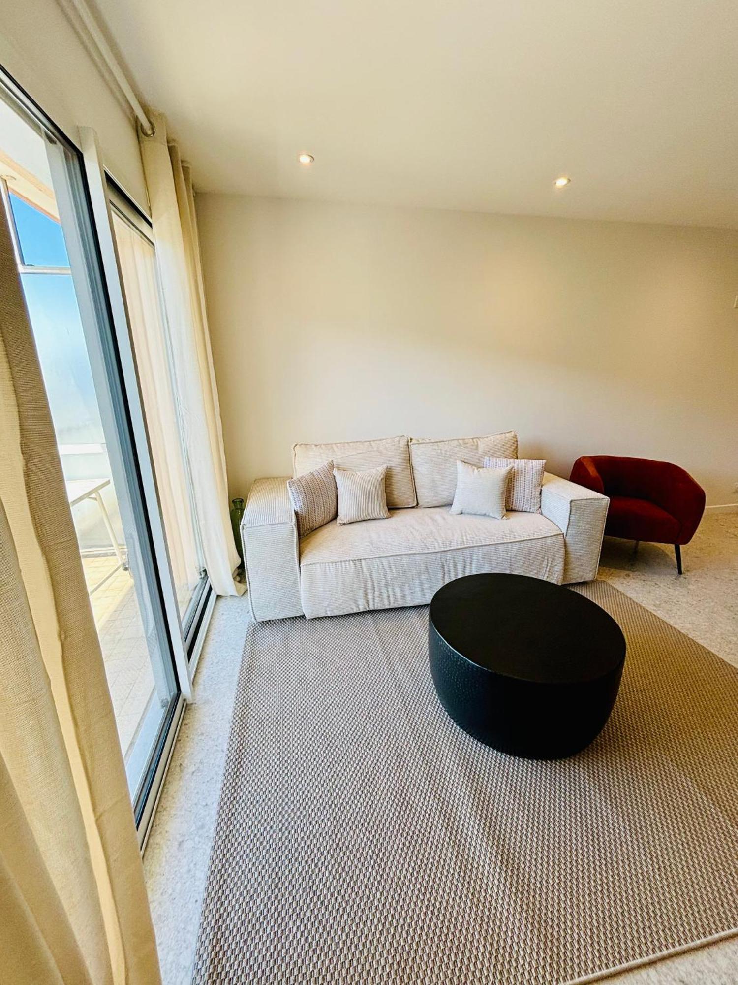 Appartement 5*, Vue Mer Et Acces Plage Cavalaire-sur-Mer Exterior photo